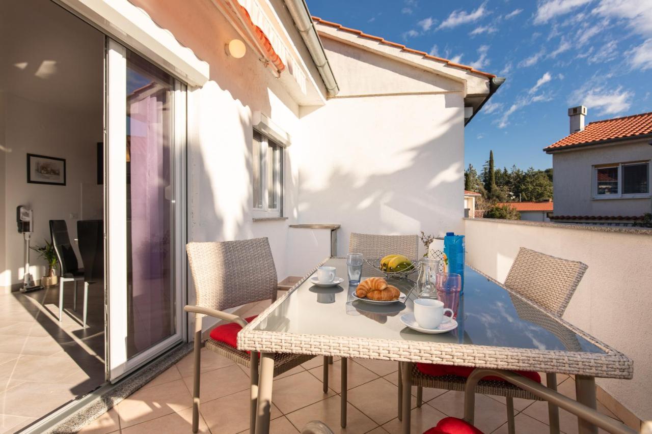 Apartment Marija Krk Town Kültér fotó